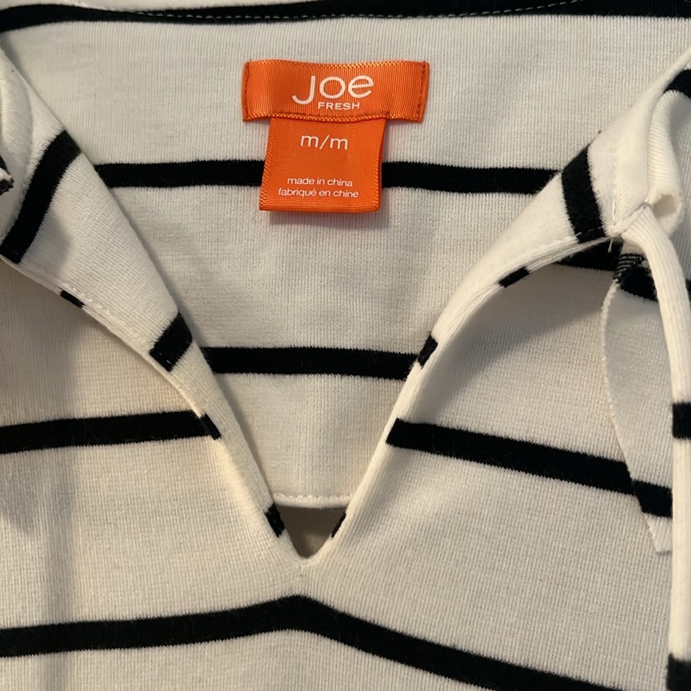 Joe Fresh - white and black striped dress ! Ruffle collar and pockets. - Picture 3 of 5